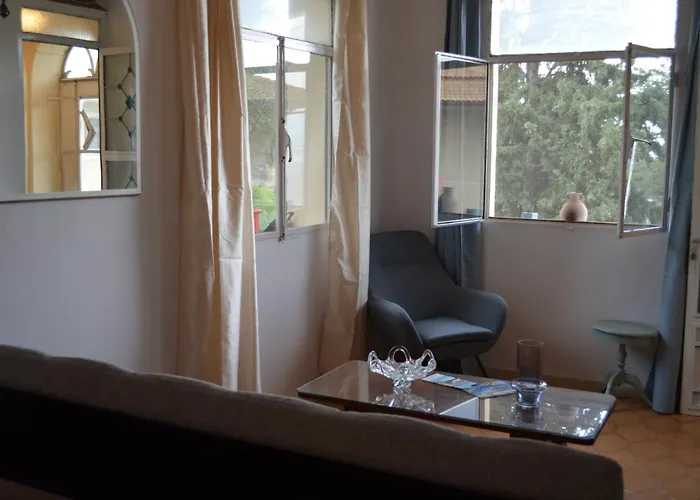 Repantalia Apartment